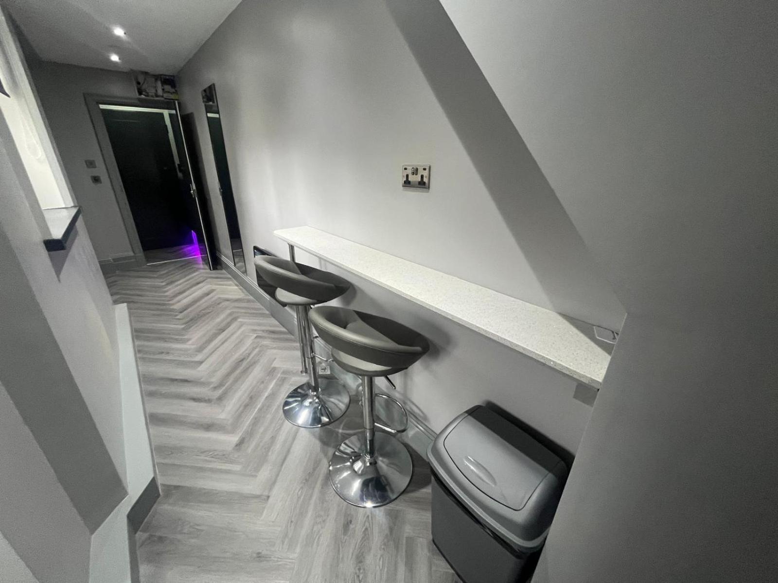 101 Bold Street Apartment